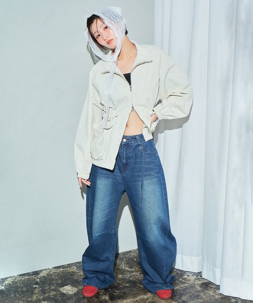 MUHET(ミュエータ)の「belted curve denim pants / ベルト付きカーブデニムパンツ(デニムパンツ・レディース・ライトインディゴブルー/インディゴブルー/ブラック/ブルー系その他・LARGE/MEDIUM/SMALL)」の12枚目の写真