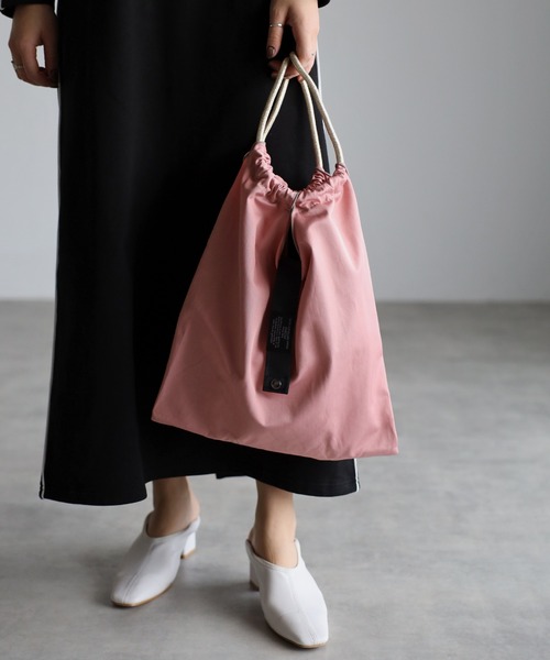 GUSCIO(グッシオ)の「【グッシオベーシック】パラコードハンドル エコバッグ(エコバッグ/サブバッグ・レディース・ブラック/アイボリー/マスタード/カーキ/ブルー/ピンク・FREE)」の19枚目の写真