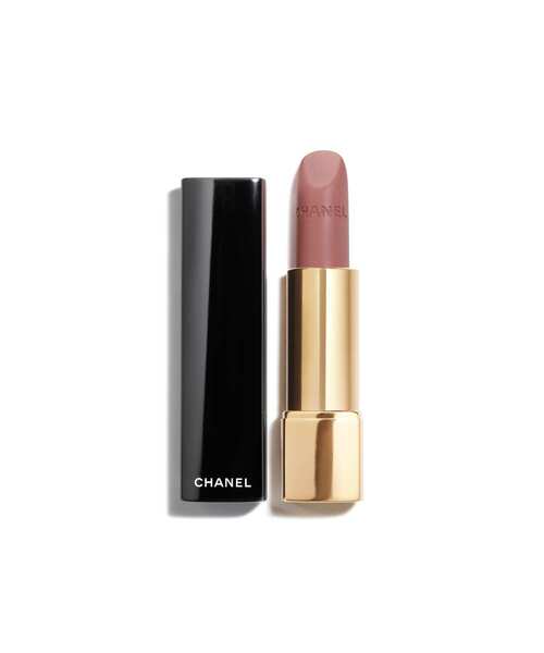 CHANEL(シャネル)の「ルージュ アリュール ヴェルヴェット リップスティック(ルミナス マットな仕上がり)(口紅/リップティント/グロス・レディース・56 ルージュ シャルネル/37 レグズベラント/38 ラ ファシナント/44 ラ ディヴァ/51 ラ ブルヴェルソント/46 ラ マリシユーズ/66 リンドマービレ/72 アンフラローズ/62 リーブル/61 ラ スクレット/69 アプストレ/58 ルージュ ヴィ/70 ユニーク/57 ルージュ フー/43 ラ ファヴォリット/64 ファースト ライト/42 レクラタント/68 エモティヴ/74 ローキー/75 モード/61 アンテュイティヴ/53 アンスピラント/63 エサンシエル ドゥ シャネル/71 リュプチュリスト/54 パラドクサル/55 ソフィスティケ/60 アントンポレル ドゥ シャネル/47 フランボイヤン ドゥ シャネル/51 レジャンデール/64 エテルネル/72 ミステリユーズ/46 マニエティック/48 アルダント/45 アンタンス/76 ヴェルサティル/77 アフランシー/79 エレガント/78 イニミタブル・FREE)」の3枚目の写真