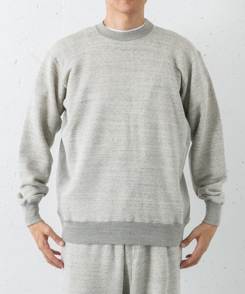 URBAN RESEARCH(アーバンリサーチ)の「UNDYED SWEAT CREW NECK(スウェット・メンズ・ライトグレー・3/4)」の2枚目の写真