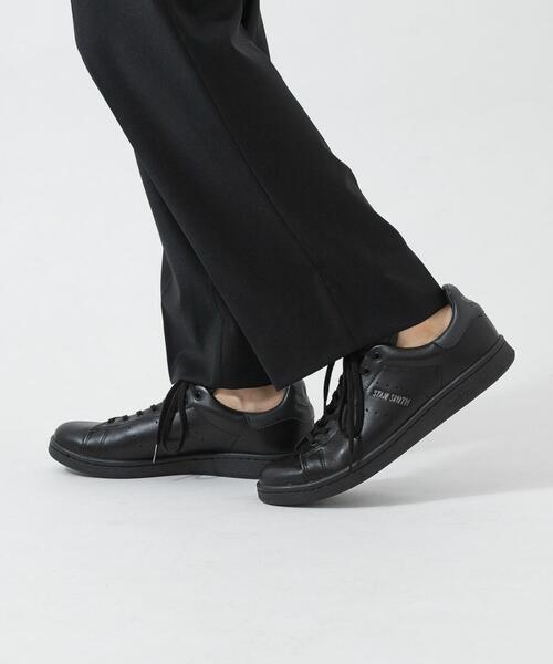 adidas(アディダス)の「adidas STAN SMITH LUX(スニーカー・メンズ・ブラック・30/28/26.5/27.5/29/26/28.5/27)」の2枚目の写真