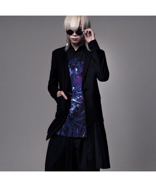 CIVARIZE(シヴァーライズ)の「『CIVARIZE』アシンメトリープリーツロングテーラードジャケット(テーラードジャケット・メンズ・A/B・M/L)」の15枚目の写真
