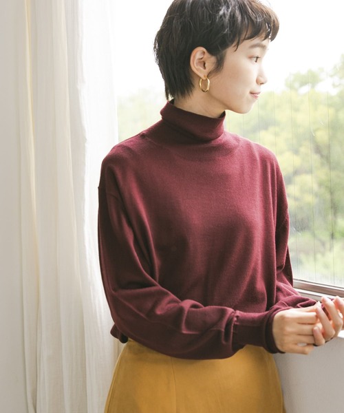 URBAN RESEARCH(アーバンリサーチ)の「カシミヤウールタートルニット(ニット/セーター・レディース・ブラック/パープル/オフホワイト/グリーン系その他・FREE)」の17枚目の写真