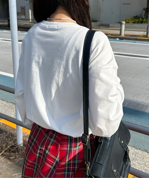 kutir(クティール)の「アソートプリントロンT(Tシャツ/カットソー・レディース・その他/チャコールグレー/ホワイト/ホワイト系その他/オートミール/ダークグレー・FREE)」の19枚目の写真