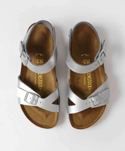 BIRKENSTOCK(ビルケンシュトック)の「【WEB限定】BIRKENSTOCK/ビルケンシュトック リオ(サンダル・レディース・シルバー・38/36/37)」の2枚目の写真