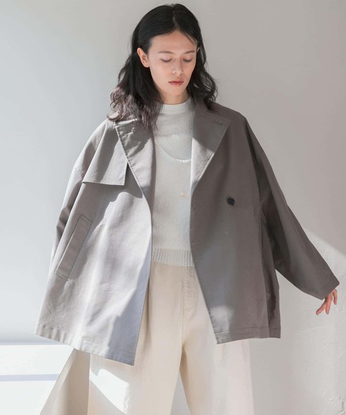URBAN RESEARCH(アーバンリサーチ)の「『撥水』new basic ミドル丈トレンチテントコート(トレンチコート・レディース・ブラウン系その他/ベージュ・FREE)」の2枚目の写真