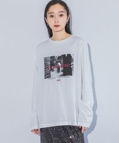 JEANASIS(ジーナシス)の「フォトグラフィックプリントロンTEE/211041(Tシャツ/カットソー・レディース・グレー系その他/ホワイト系その他/レッド系その他・FREE)」の19枚目の写真