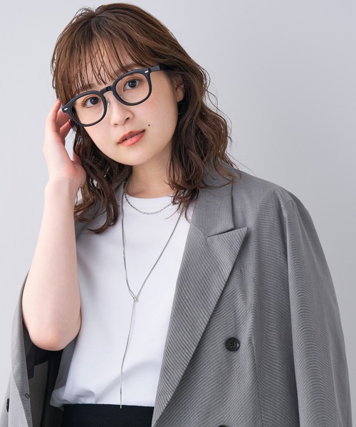 Zoff(ゾフ)の「ウェリントン型│黒縁メガネ(メガネ・レディース・ブラック/ブラウン/グレー/ピンク/ブラウン系その他・FREE)」の9枚目の写真