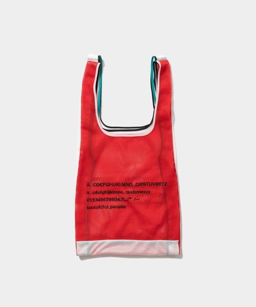 beautiful people(ビューティフルピープル)の「alphabet embroidery marche flip bag(トートバッグ・レディース・グリーン/レッド/ホワイト/ネイビー・FREE)」の7枚目の写真
