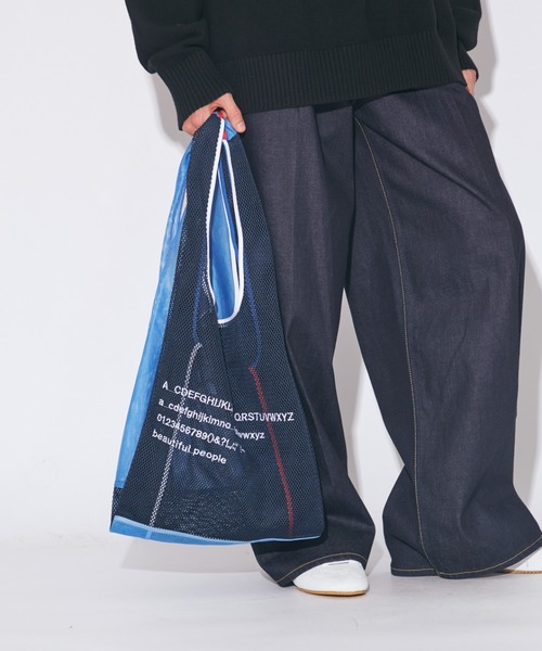 beautiful people(ビューティフルピープル)の「alphabet embroidery marche flip bag(トートバッグ・レディース・グリーン/レッド/ホワイト/ネイビー・FREE)」の13枚目の写真