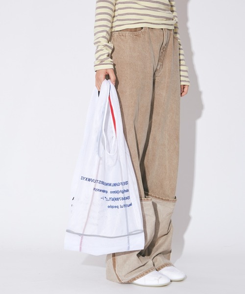 beautiful people(ビューティフルピープル)の「alphabet embroidery marche flip bag(トートバッグ・レディース・グリーン/レッド/ホワイト/ネイビー・FREE)」の19枚目の写真