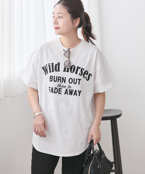 JOURNAL STANDARD(ジャーナルスタンダード)の「《追加3》ラウンドヘムピグメントT(Tシャツ/カットソー・レディース・サックスブルー/チョコ/ホワイト系その他/ベージュ・FREE)」の2枚目の写真