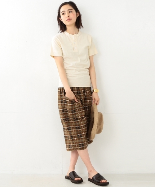 Healthknit(ヘルスニット)の「【FUDGE5月号掲載】Healthknit / ヘンリーネック ショートスリーブ(Tシャツ/カットソー・レディース・ホワイト/ナチュラル/チャコールグレー・ONE SIZE)」の19枚目の写真