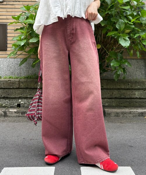 CIAOPANIC TYPY(チャオパニックティピー)の「【新色追加】【UNISEX】オーバーダイワイドデニムパンツ(デニムパンツ・レディース・ブラック/ブラウン/インディゴブルー/ピンク/ブラック系その他・SMALL/MEDIUM/LARGE)」の5枚目の写真