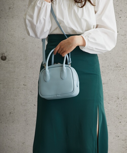 L.H.P(エルエイチピー)の「courage/クラージュ/シンセティックレザーハンドバッグ(ショルダーバッグ・レディース・ブラック/ベージュ/サックスブルー/ミント/キャメル・FREE)」の22枚目の写真
