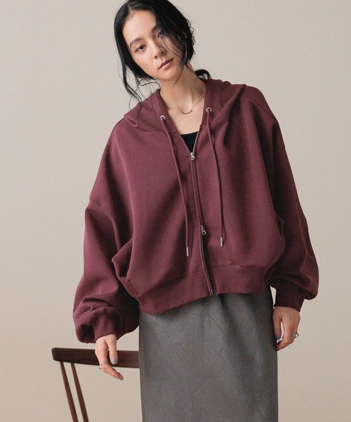 LOWRYS FARM(ローリーズファーム)の「ZIPショートフーディ 588894(パーカー・レディース・グレー/エンジ/ブラック/イエロー/アイボリー/グレー系その他/ピンク・FREE)」の7枚目の写真