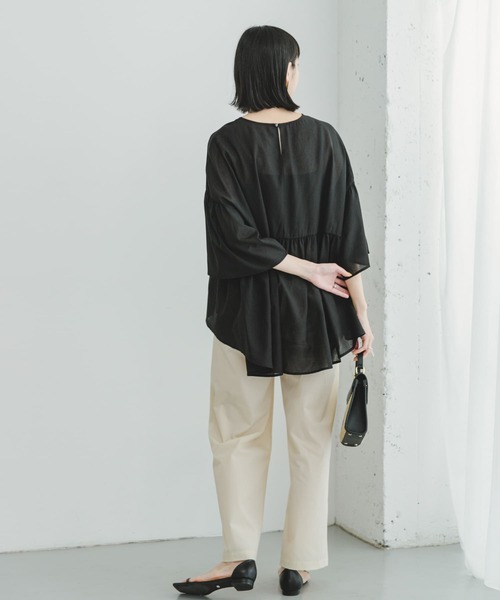 ITEMS URBANRESEARCH(アイテムズ アーバンリサーチ)の「シアーティアードブラウス(シャツ/ブラウス・レディース・ブラック/オフホワイト/ミント・FREE)」の22枚目の写真