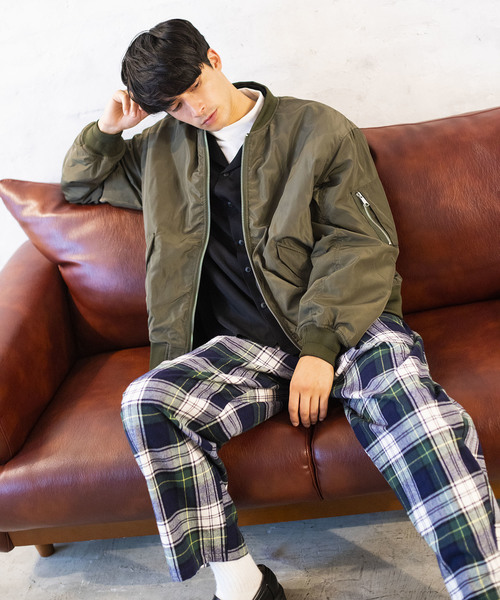 WEGO(ウィゴー)の「WEGO/パデッドMA-1(MA-1・メンズ・ブラック/パープル/カーキ・SMALL/MEDIUM/LARGE)」の13枚目の写真