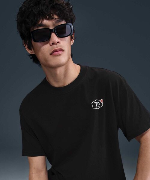 NIKE(ナイキ)の「ナイキ スポーツウェア マックス90 Tシャツ / Nike Sportswear Max90 T-Shirt HJ0751-010 Black(Tシャツ/カットソー・メンズ・ブラック・S/M/L/2XL/XL)」の3枚目の写真