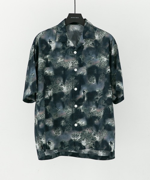 UNITED TOKYO(ユナイテッドトウキョウ)の「百虎オープンカラーシャツ/柄シャツ/ビックシルエット(シャツ/ブラウス・メンズ・グレー・1/2/3)」の1枚目の写真