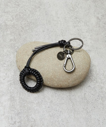 ITTI | ITTI イッチ / CRISTY KNOT FINGER CIRCLE CHARM BK / RAPTO JP クリスティノットサークルチャームフィンガーストラップ / ITTI-GOODS-070-BK(キーホルダー)