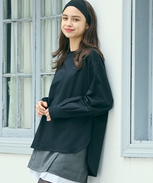 LACOSTE(ラコステ)の「【オンライン限定】LACOSTE バルーンスリーブ サイドスリット オーバーサイズTシャツ(Tシャツ/カットソー・レディース・ホワイト/グレイッシュベージュ/ブラック・FREE)」の1枚目の写真