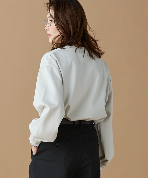LACOSTE(ラコステ)の「【オンライン限定】LACOSTE バルーンスリーブ サイドスリット オーバーサイズTシャツ(Tシャツ/カットソー・レディース・ホワイト/グレイッシュベージュ/ブラック・FREE)」の8枚目の写真