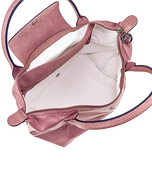 LONGCHAMP(ロンシャン)の「LONGCHAMP LE PLIAGE CLUB S ロンシャン ル・プリアージュ クラブ S ハンドバッグ(ハンドバッグ・レディース・ブラック/パープル/レッド/ピンク/オレンジ/ブルー/グリーン/ピンクベージュ/ライトピンク/グレー/ネイビー/ブルー系その他/プラム/ブラウン/ピンク系・FREE)」の17枚目の写真