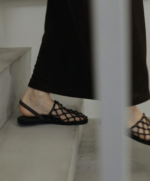 anuke(アンヌーク)の「Braid Flat Shoes(サンダル・レディース・ブラック/ブラウン・36inch/37inch/38inch)」の14枚目の写真