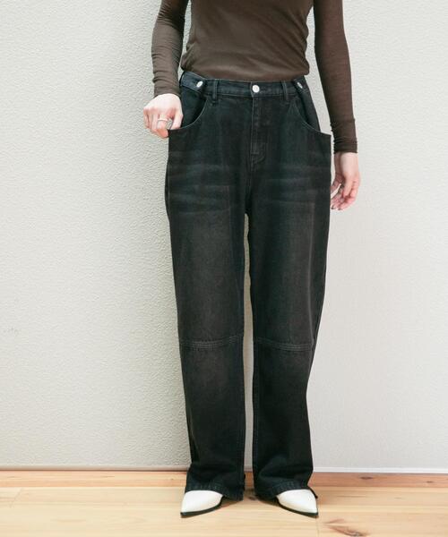 YENN(イエン)の「YENN TUCK BELT DESIGN PANTS(デニムパンツ・レディース・ブラック・36/38/40)」の21枚目の写真