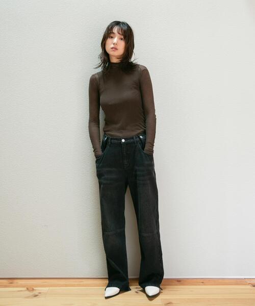 YENN(イエン)の「YENN TUCK BELT DESIGN PANTS(デニムパンツ・レディース・ブラック・36/38/40)」の4枚目の写真
