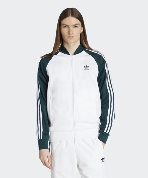 adidas(アディダス)の「アディカラー クラシックス SSTトラックジャケット / ジャージ / アディダスオリジナルス adidas Originals(ジャージ・メンズ・ベージュ/ブラック/レッド/ブラック×ブラック/ブルー/グリーン/ホワイト/オレンジ/パープル/ブルー系その他/ブラウン/イエロー/ネイビー/ダークブルー/ブラウン系その他2/グレー/ホワイト×グリーン・XX-LARGE/3XL/LARGE/MEDIUM/X-LARGE/X-SMALL/SMALL)」の2枚目の写真