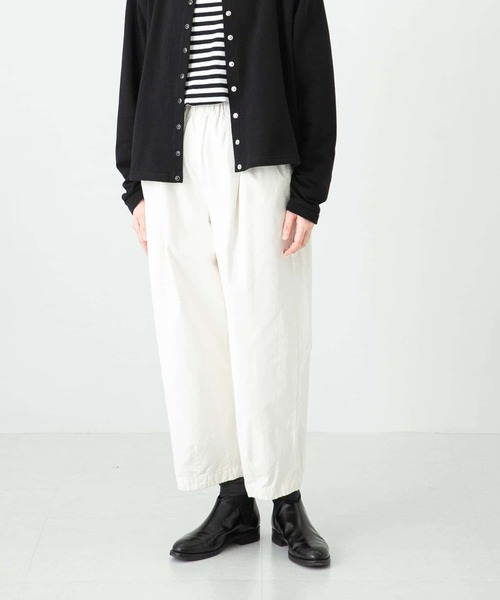 かぐれ(カグレ)の「コットンクロップドパンツ(その他パンツ・レディース・ブラック/オフホワイト/ベージュ・FREE)」の2枚目の写真