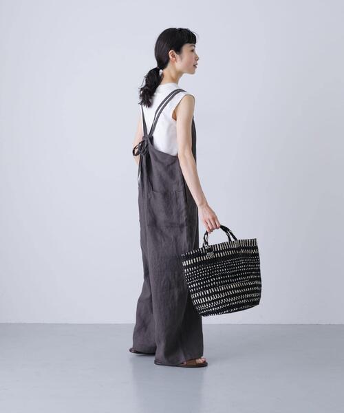 かぐれ(カグレ)の「リネンサロペット(サロペット/オーバーオール・レディース・ベージュ/ブラック/チャコールグレー・FREE)」の1枚目の写真