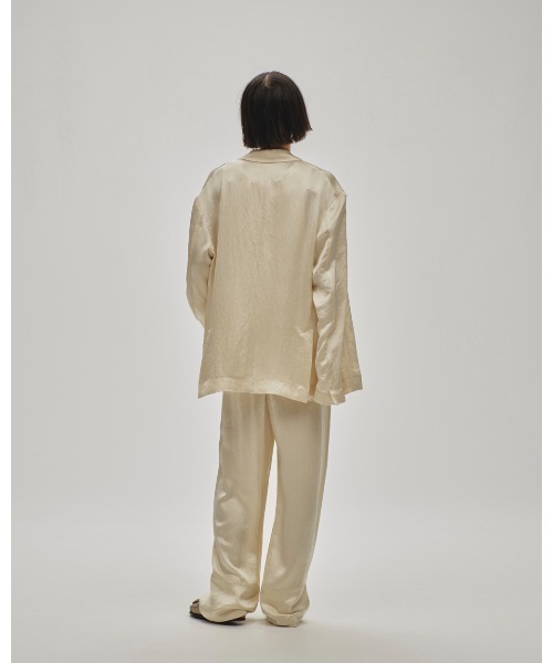 TODAYFUL(トゥデイフル)の「Satin Easy Pants(デニムパンツ・レディース・ブラック/キナリ・36inch/38inch)」の21枚目の写真