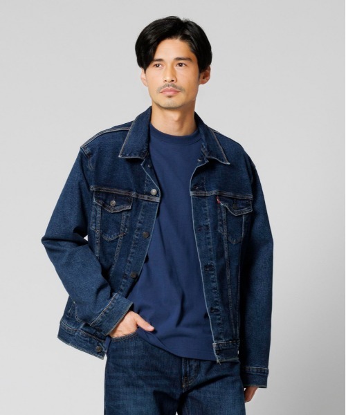 Levi's(リーバイス)の「Levi's(リーバイス)【メンズ】トラッカージャケット(デニムジャケット・メンズ・ライトインディゴブルー・S/M/L)」の1枚目の写真