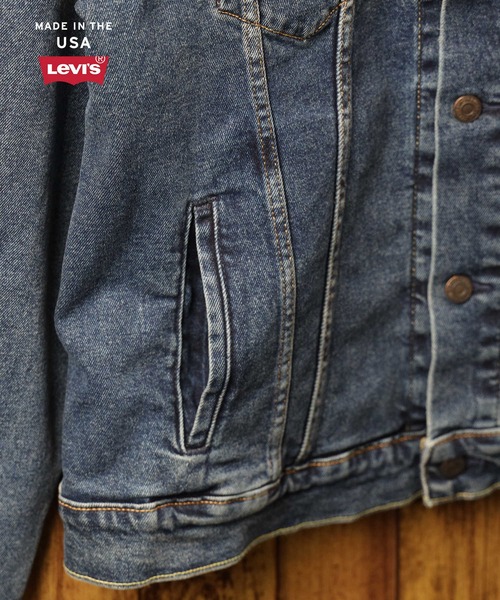 Levi's(リーバイス)の「Levi's(リーバイス)【メンズ】トラッカージャケット(デニムジャケット・メンズ・ライトインディゴブルー・S/M/L)」の3枚目の写真