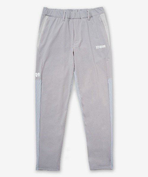 TFW49(ティーエフダブリュー)の「TFW49(ティーエフダブリューフォーティーナイン)STRETCH HYBRID PANTS T072310005(スウェットパンツ・メンズ・カーキ/ブラック/グレー系その他3・L/M/S)」の2枚目の写真