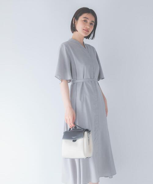 URBAN RESEARCH ROSSO WOMEN(アーバンリサーチ ロッソ)の「ウォッシャブルフレアスリーブワンピース(ワンピース・レディース・ブラウン/ネイビー/グレー・FREE)」の2枚目の写真
