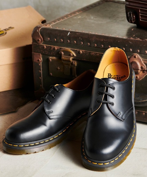 Dr. Martens(ドクターマーチン)の「Dr.Martens / ドクターマーチン 1461 3EYE GIBSON SHOE 3ホール ギブソンシューズ(ドレスシューズ・レディース・ブラック/レッド/ブラック系その他/ホワイト/ブラック系その他2・4/6/8/10/9/5/7/11)」の1枚目の写真