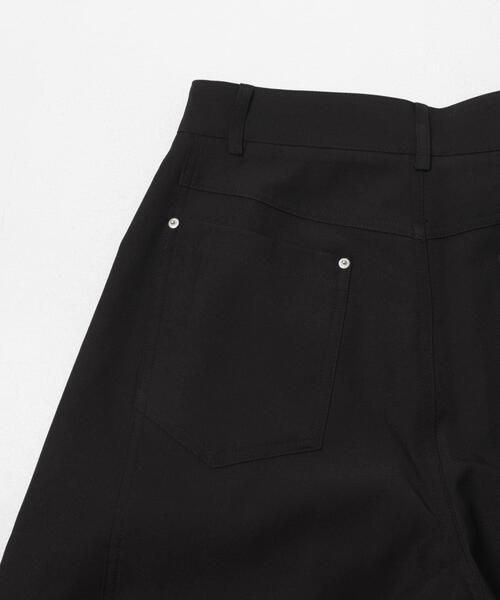 SENSE OF PLACE by URBAN RESEARCH(センスオブプレイスバイアーバンリサーチ)の「バレルレッグチノパンツ(その他パンツ・レディース・ベージュ/アイボリー/ブラウン・SMALL/LARGE/MEDIUM)」の17枚目の写真