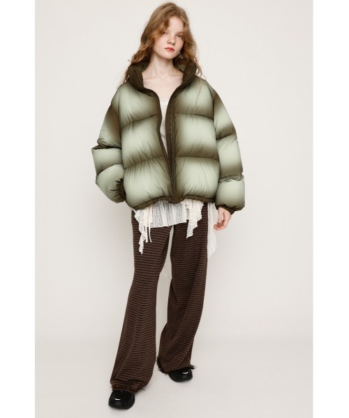 SLY(スライ)の「FADED PRINT PUFFER JK フェイディド プリント パッファー ジャケット 秋服 冬服(ブルゾン・レディース・ブラック系その他2/カーキ/ブルー系その他・FREE)」の8枚目の写真