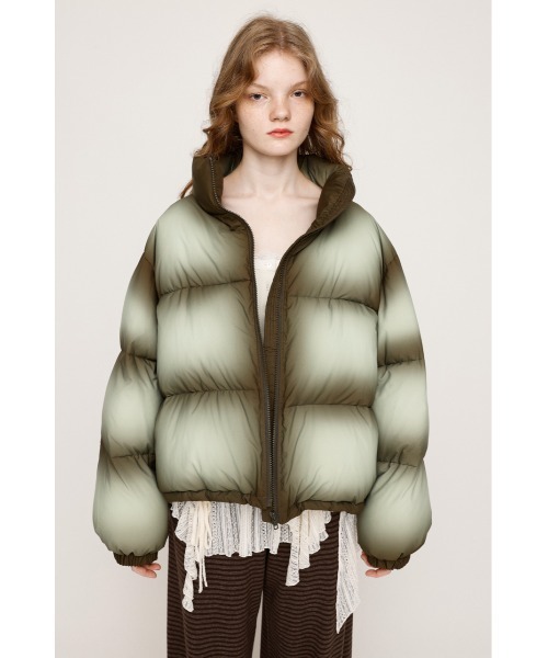 SLY(スライ)の「FADED PRINT PUFFER JK フェイディド プリント パッファー ジャケット 秋服 冬服(ブルゾン・レディース・ブラック系その他2/カーキ/ブルー系その他・FREE)」の13枚目の写真