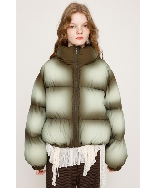 SLY(スライ)の「FADED PRINT PUFFER JK フェイディド プリント パッファー ジャケット 秋服 冬服(ブルゾン・レディース・ブラック系その他2/カーキ/ブルー系その他・FREE)」の14枚目の写真