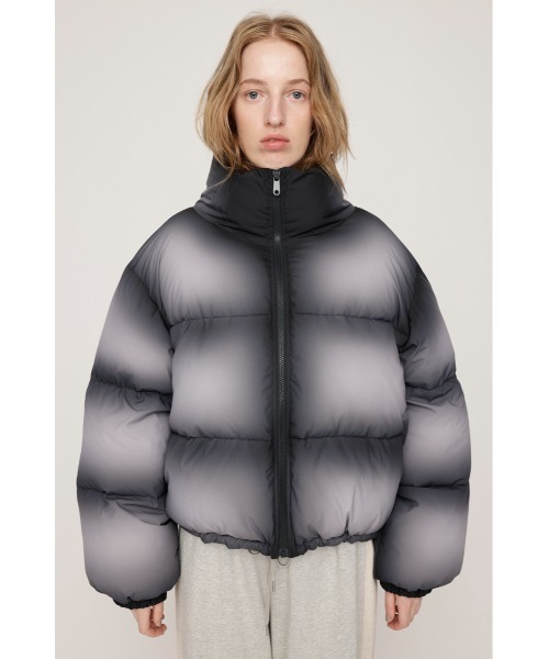 SLY(スライ)の「FADED PRINT PUFFER JK フェイディド プリント パッファー ジャケット 秋服 冬服(ブルゾン・レディース・ブラック系その他2/カーキ/ブルー系その他・FREE)」の20枚目の写真