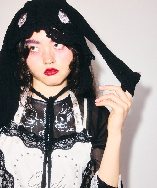 Candy Stripper(キャンディストリッパー)の「LACY BUNNY ボンネット(ニットキャップ/ビーニー・レディース・ブラック/オフホワイト・FREE)」の16枚目の写真