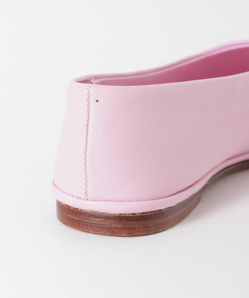 WANDERUNG(ワンデルング)の「『一部別注カラー』WANDERUNG Flat Leather Shoes(パンプス・レディース・ベージュ/ピンク・37/36/38)」の4枚目の写真