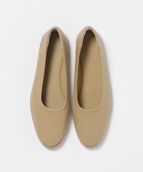 WANDERUNG(ワンデルング)の「『一部別注カラー』WANDERUNG Flat Leather Shoes(パンプス・レディース・ベージュ/ピンク・37/36/38)」の6枚目の写真