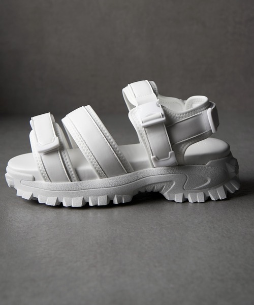 CLEL(クレイル)の「【CLEL】High-sole Sneaker Sandals/ハイソール 合皮 スニーカーサンダル(サンダル・メンズ・ブラック/ホワイト・L/M/S/XL/XS)」の2枚目の写真