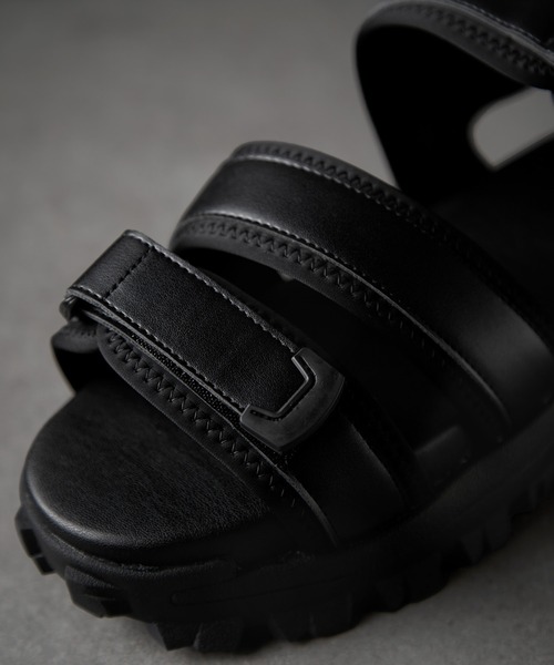CLEL(クレイル)の「【CLEL】High-sole Sneaker Sandals/ハイソール 合皮 スニーカーサンダル(サンダル・メンズ・ブラック/ホワイト・L/M/S/XL/XS)」の10枚目の写真
